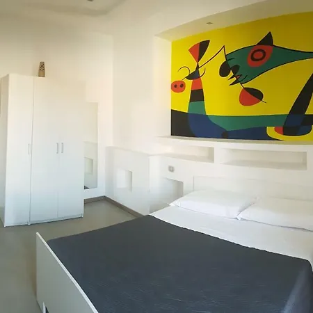 Myhouse Bed & Breakfast *
